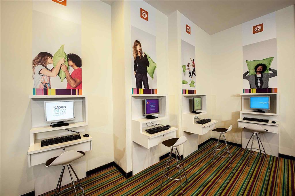 Ibis Styles Kuala Lumpur Fraser Business Park Dış mekan fotoğraf