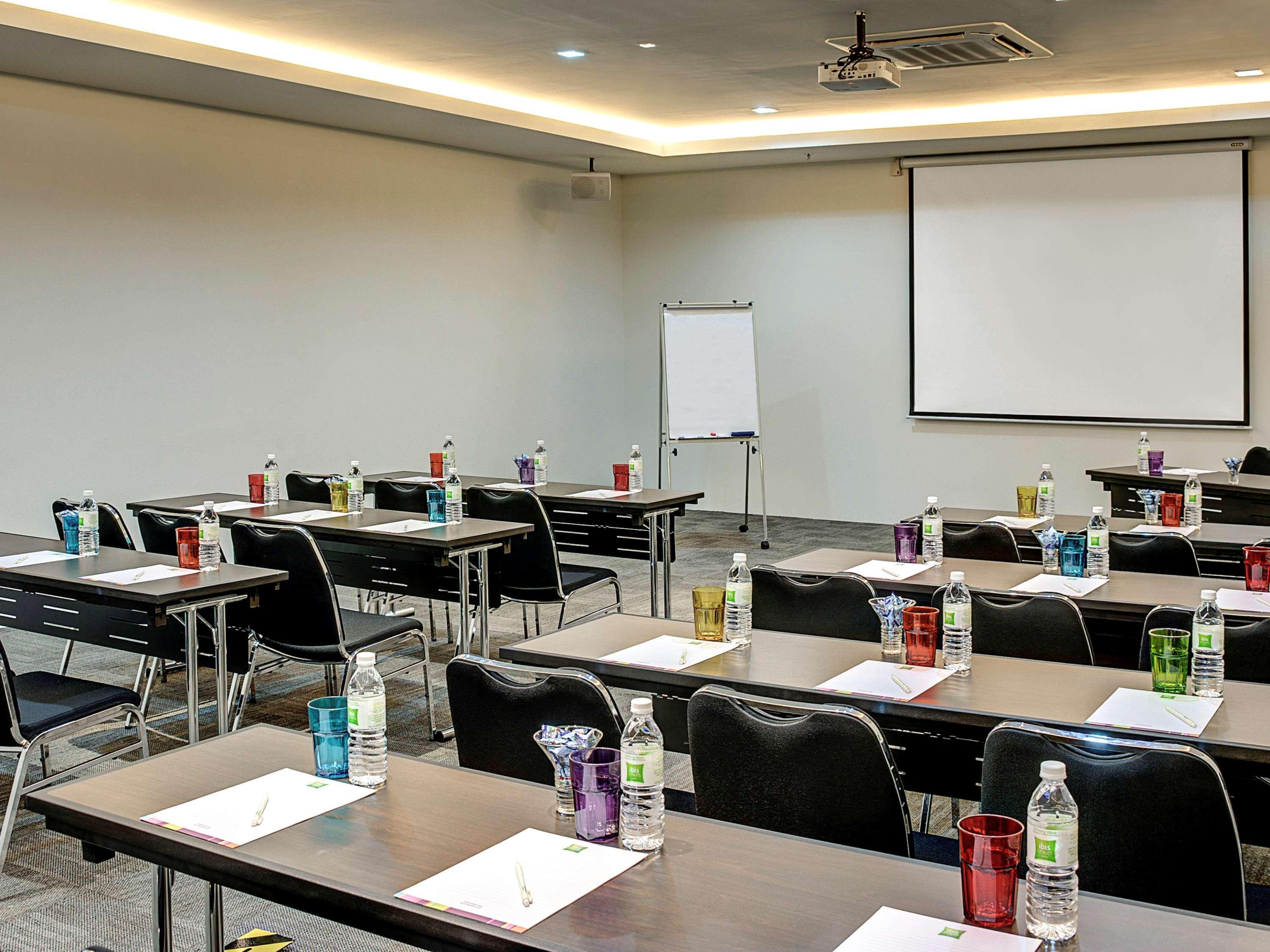 Ibis Styles Kuala Lumpur Fraser Business Park Dış mekan fotoğraf