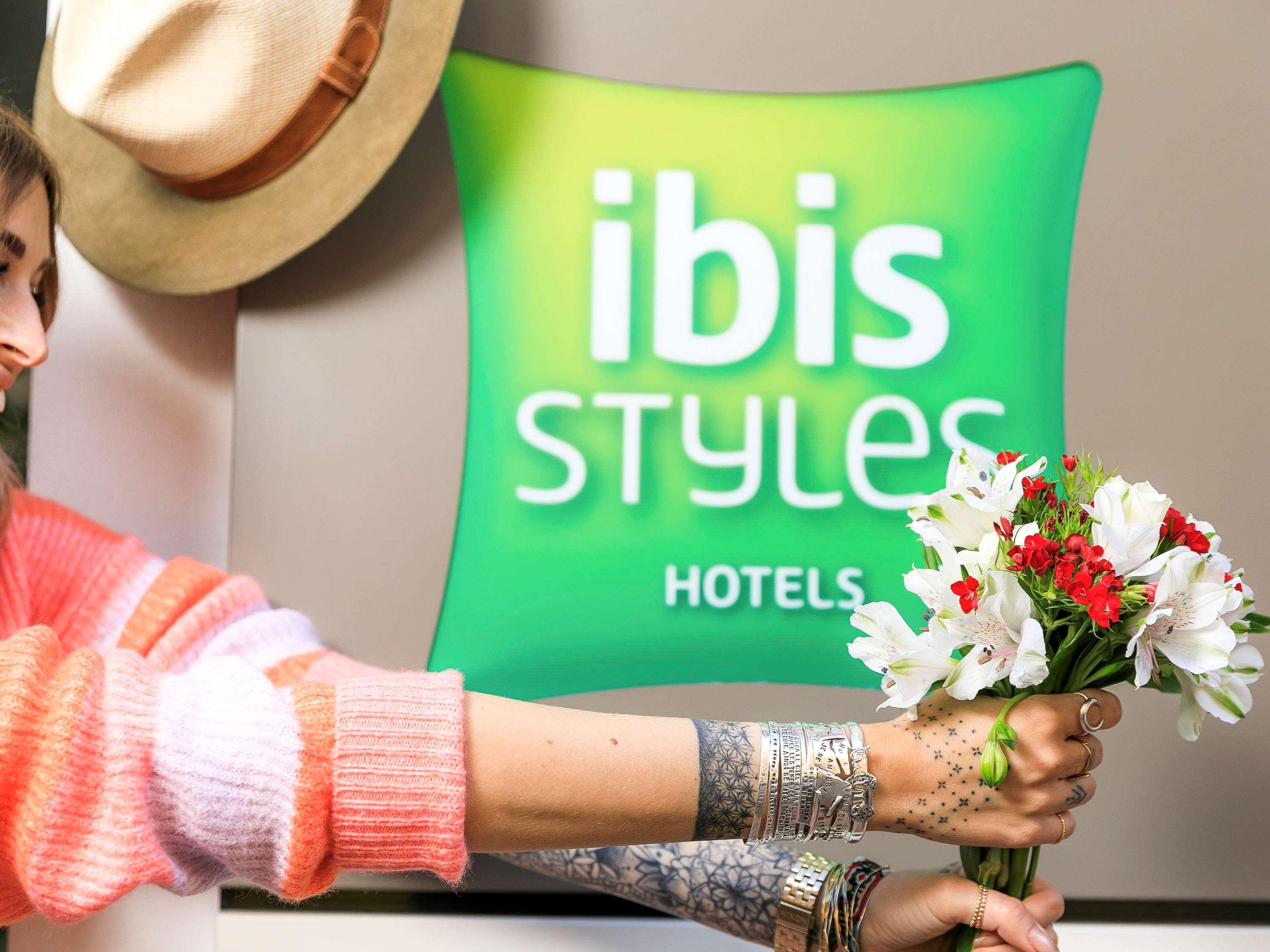 Ibis Styles Kuala Lumpur Fraser Business Park Dış mekan fotoğraf